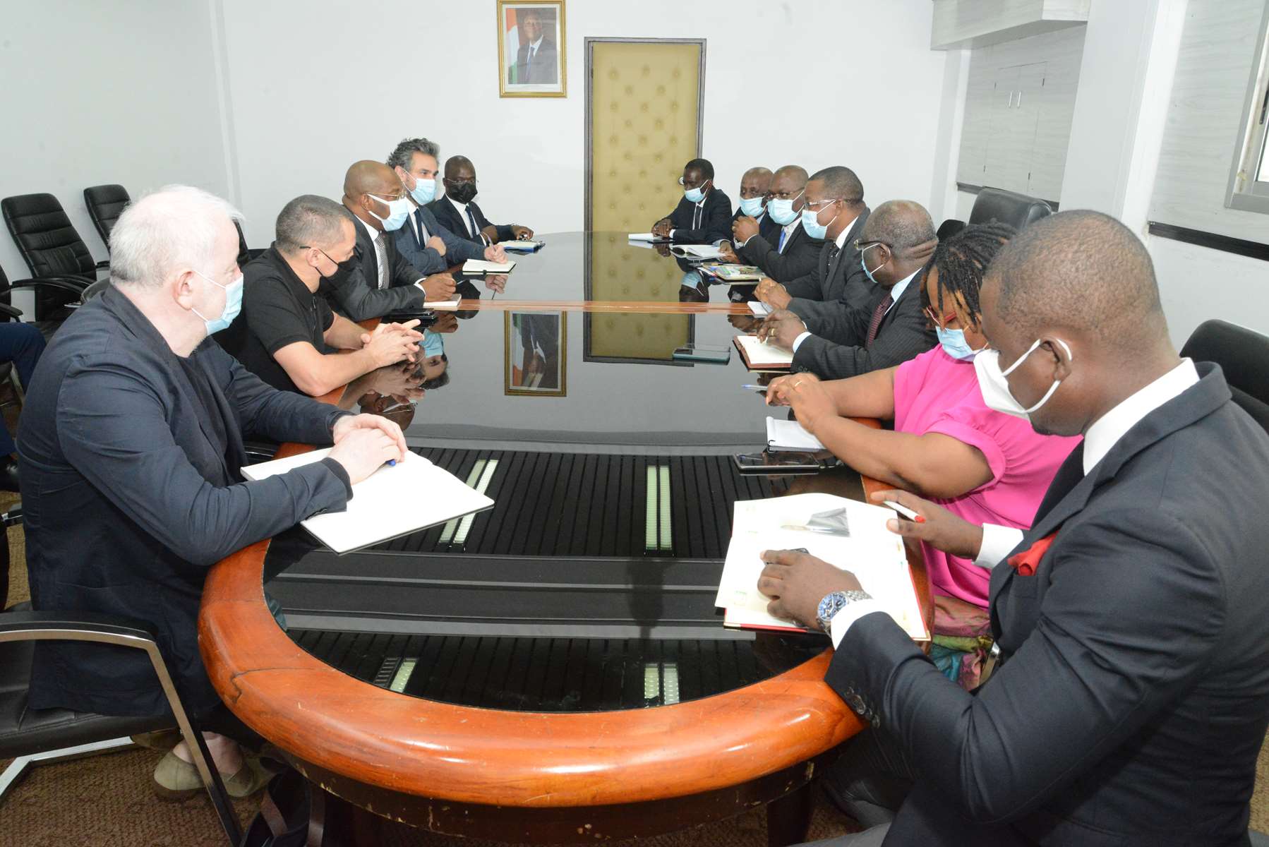 144042915 853614751877124 2049119556343836096 o