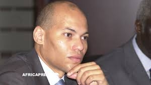 Pr&eacute;sidentielle au S&eacute;n&eacute;gal : Karim Wade recal&eacute; pour &lsquo;&rsquo;double&rsquo;&rsquo; nationalit&eacute;