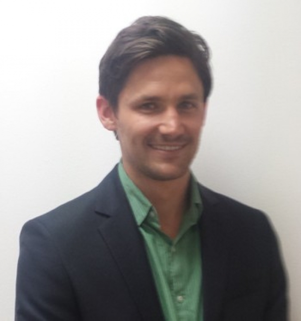 Pour M. James McKay, il faut s'attendre &agrave; un accroissement des investissements britanniques en C&ocirc;te d'Ivoire