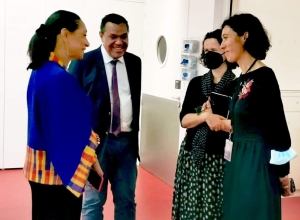 C&ocirc;te d'Ivoire/ La ministre Fran&ccedil;oise Remarck &agrave; Paris discute du retour du "Djidji Ayokw&ecirc;", le tambour parleur du peuple Atchan