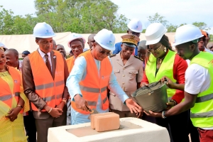 C&ocirc;te d'Ivoire/ Pose de la premi&egrave;re pierre du projet "Les merveilles  de la Bagou&eacute;" : Le ministre Bruno Kon&eacute; f&eacute;licite Yamoussa Coulibaly