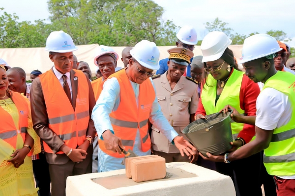 C&ocirc;te d'Ivoire/ Pose de la premi&egrave;re pierre du projet "Les merveilles  de la Bagou&eacute;" : Le ministre Bruno Kon&eacute; f&eacute;licite Yamoussa Coulibaly