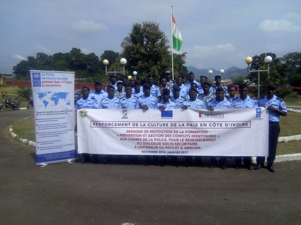 C&ocirc;te d&rsquo;Ivoire: Des cadres de la police form&eacute;s aux techniques de pr&eacute;vention et de gestion des conflits identitaires