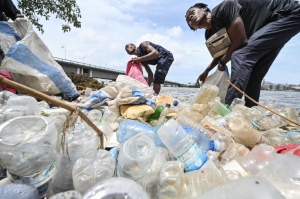 C&ocirc;te d'Ivoire / Lutte contre la pollution plastique : Les experts &agrave; Abidjan pour trouver des solutions efficaces