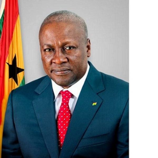 Le pr&eacute;sident ghan&eacute;en Mahama en visite officielle en C&ocirc;te d'Ivoire mercredi, son programme