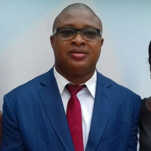 Distinction : Jonas Baikey, meilleur journaliste web pour la promotion de la paix