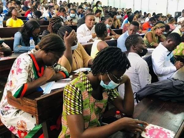 Une journ&eacute;e carri&egrave;re pour les &eacute;tudiants en alphab&eacute;tisation de l&rsquo;universit&eacute; F&eacute;lix Houphou&euml;t Boigny