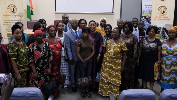 C&ocirc;te d&rsquo;Ivoire : La fondation AWI lance le projet &laquo; Ma cantine &raquo;, je parraine un repas chaud