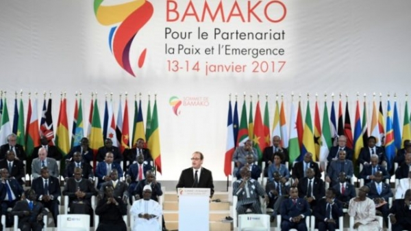 Sommet Afrique-France : Les adieux de Hollande &agrave; ses pairs africains