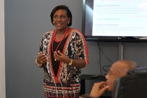 La pr&eacute;sidente de l&rsquo;Association ivoirienne pour la s&eacute;curit&eacute; sanitaire des aliments (AISSA), Hamza Bamba Fatoumata