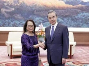 Approfondissement des relations Chine - Madagascar : rencontre strat&eacute;gique entre madame Yvette Sylla et le haut diplomate chinois Wang Yi