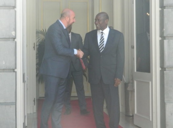 Le vice-Pr&eacute;sident prend cong&eacute; du Premier ministre belge