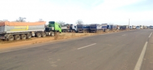 Sanctions de la CEDEAO : Des chauffeurs en d&eacute;tresse &agrave; la fronti&egrave;re ivoiro-malienne. Des cas de maladies graves signal&eacute;s &agrave; Nigouni