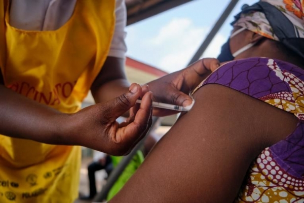 Burkina Faso: Plus de 115 000 doses de vaccins contre la Covid-19 livr&eacute;es