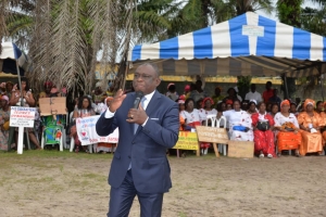 C&ocirc;te d'Ivoire: KKB pr&ocirc;ne la r&eacute;conciliation &agrave; Port-Bou&euml;t et rend hommage &agrave; Hortense Acka-Anguy