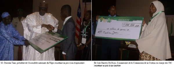 Ousseini Tinni remet un prix &agrave; un r&eacute;cipiendaire
