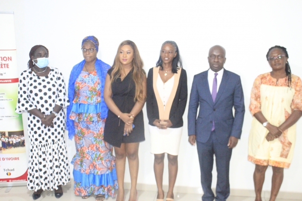 C&ocirc;te d&rsquo;Ivoire: L&rsquo;ONG &laquo; Woman leader &raquo; veut mettre fin aux grossesses en milieu scolaire