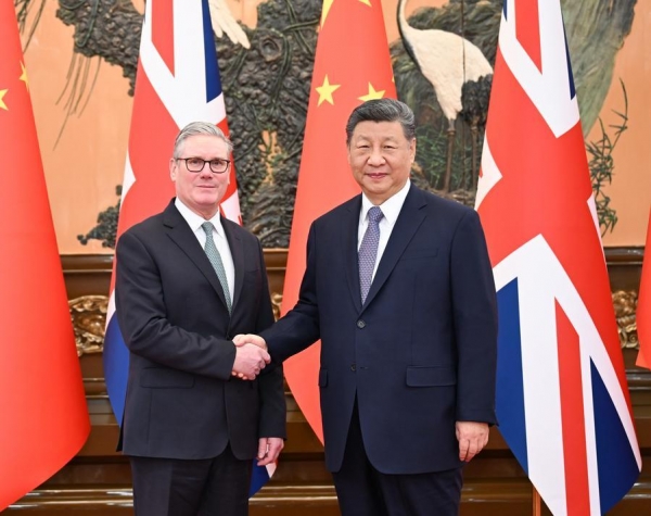 La Chine et le Royaume-Uni s'accordent pour d&eacute;velopper un partenariat strat&eacute;gique global, coh&eacute;rent et de long terme lors de la rencontre entre Xi Jinping et Keir Starmer