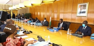 C&ocirc;te d&rsquo;Ivoire: Le gouvernement adopte un projet de budget pour l&rsquo;ann&eacute;e 2022 estim&eacute; &agrave; 9901,1 milliards FCFA