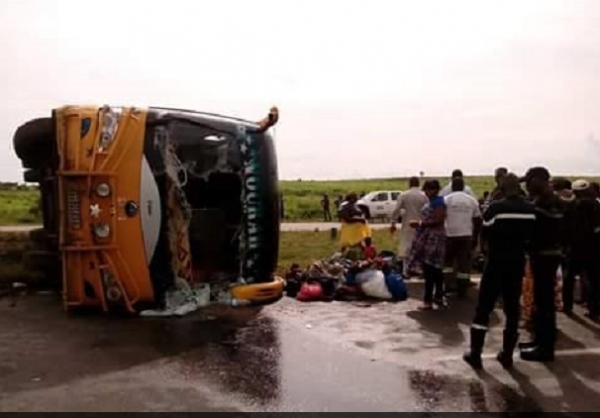 C&ocirc;te d'Ivoire-Exc&egrave;s de vitesse : Neuf morts dans un accident de la route impliquant un car de 70 places