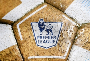 Angleterre: 60 joueurs &eacute;trangers priv&eacute;s de matchs