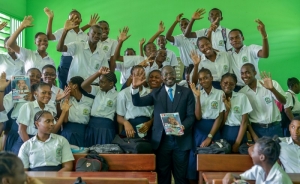 Gabon : La Fondation BGFIBank donne le coup d'envoi de la 2&egrave;me &eacute;dition du programme "1 banquier dans ma classe"!