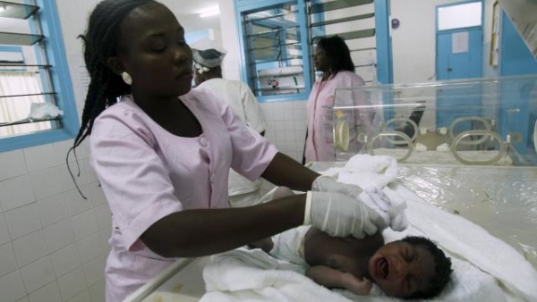 Sant&eacute; : bient&ocirc;t un Master en sciences de l&rsquo;infirmerie et obst&eacute;tricales en Afrique de l&rsquo;Ouest, l'INFAS d'Abidjan choisi
