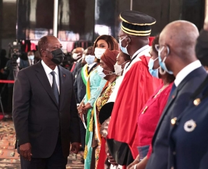 &Eacute;changes de v&oelig;ux avec les corps constitu&eacute;s : la C&ocirc;te d&rsquo;Ivoire dispose de ressorts pour lui permettre de poursuivre son d&eacute;veloppement (Alassane Ouattara)