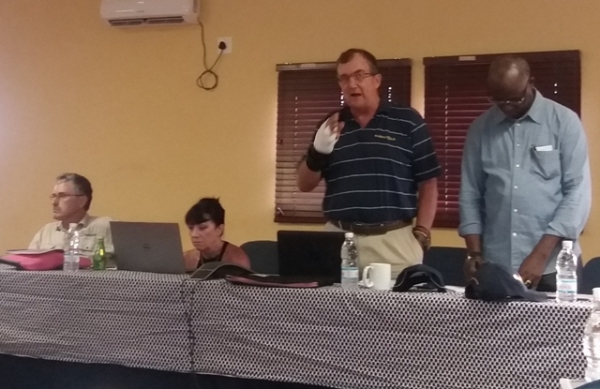 Dr Mark Bristow, lors de la conf&eacute;rence de presse du 23/04!2017 &agrave; Tongon