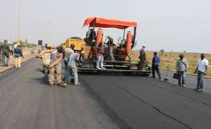 Un chantier routier en C&ocirc;te d'Ivoire