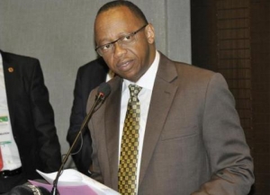 Le Premier ministre guin&eacute;en Mamady Youla ouvre le Forum