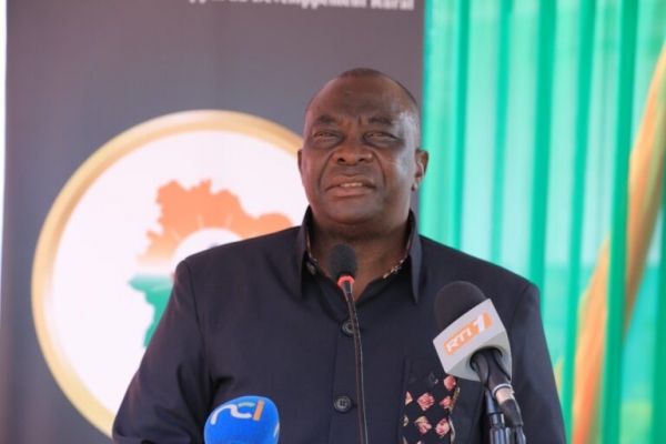 C&ocirc;te d&rsquo;Ivoire : le ministre Adjoumani pr&eacute;sente les offres d&rsquo;investissement dans le Secteur Agricole Ivoirien au 17e Salon International de l&rsquo;Agriculture au Maroc