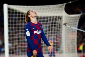Football/ Bar&ccedil;a:  Griezmann indisponible un mois