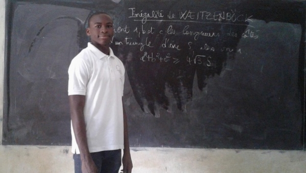 L'Ivoirien Polneau N&eacute;ba Ibrahim, sacr&eacute; champion d&rsquo;Afrique de math&eacute;matiques 