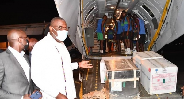 COVID-19:  La C&ocirc;te d&rsquo;Ivoire re&ccedil;oit 100.000 doses suppl&eacute;mentaires de vaccin