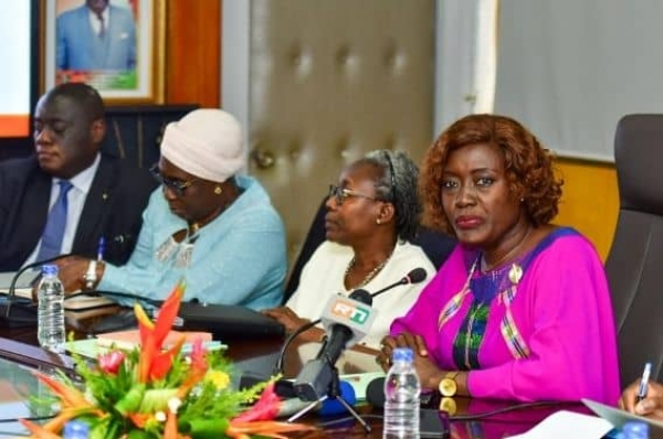 C&ocirc;te d&rsquo;Ivoire/Education num&eacute;rique : le Cameroun s'impr&egrave;gne de l'exp&eacute;rience ivoirienne