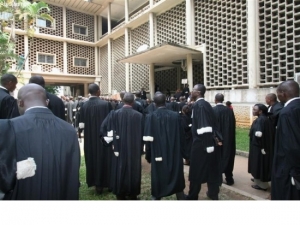 C&ocirc;te d'Ivoire/Dessous de table, abus de pouvoir... Un juge d&eacute;voile le visage de la corruption dans la justice ivoirienne