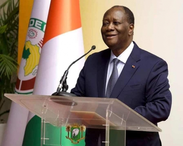 Le Pr&eacute;sident Alassane Ouattara rencontre des personnalit&eacute;s en marge du Sommet sur le financement des &eacute;conomies africaines