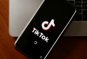 le PDG de TikTok accepter de t&eacute;moigner devant le Congr&egrave;s