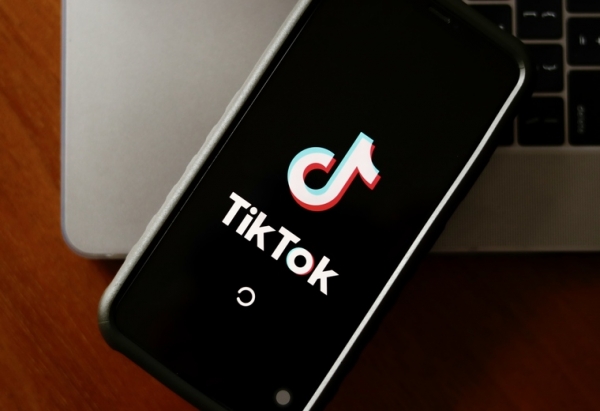 le PDG de TikTok accepter de t&eacute;moigner devant le Congr&egrave;s