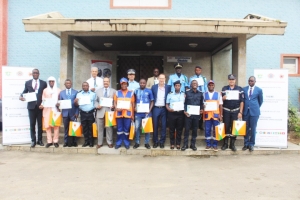 C&ocirc;te d'Ivoire/ Professionnalisation de la gestion de crise : 16 Cadres de la protection civile de huit pays d&rsquo;Afrique francophone re&ccedil;oivent leur dipl&ocirc;me de formation