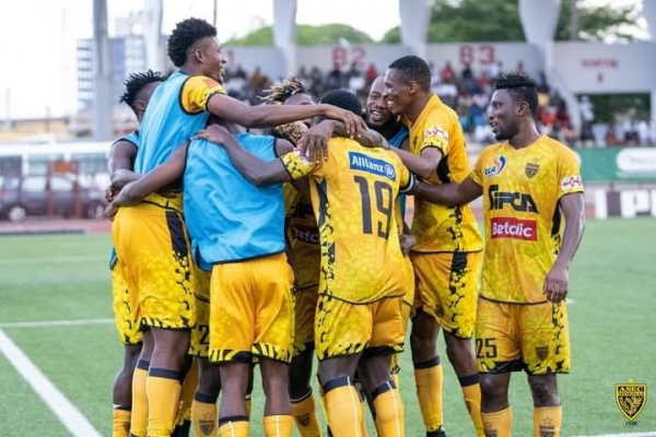 Football-Ligue 1 Lonaci (15ᵉ journ&eacute;e) : l&rsquo;Asec Mimosas, championne &agrave; mi-parcours du championnat