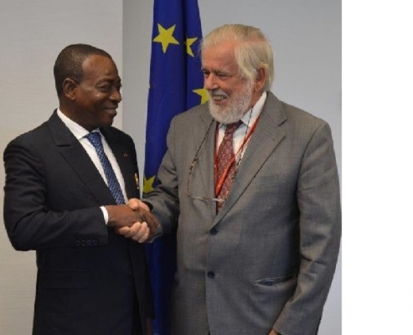 C&ocirc;te d&rsquo;Ivoire : Signature d&rsquo;un m&eacute;morandum de coop&eacute;ration entre les Conseils &eacute;conomiques et sociaux ivoirien et europ&eacute;en