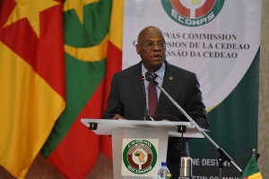 La CEDEAO d&eacute;cide de ne pas sanctionner le Burkina