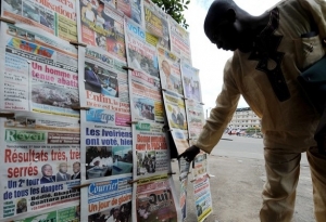 C&ocirc;te d&rsquo;Ivoire : la m&eacute;vente des journaux, l&rsquo;une des 23 principales &laquo; pathologiques lourdes &raquo; dont souffre la presse ivoirienne, selon une &eacute;tude initi&eacute;e par l&rsquo;Unesco