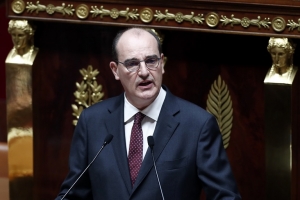 Covid-19: La France pr&eacute;sente sa strat&eacute;gie vaccinale