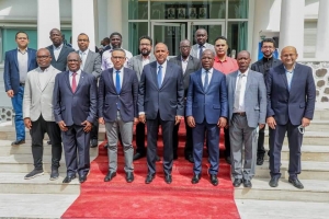 Premi&egrave;re transplantation de foie en C&ocirc;te d&rsquo;Ivoire : le Premier Ministre salue la collaboration entre chirurgiens ivoiriens et &eacute;gyptiens