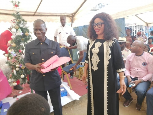 C&ocirc;te d&rsquo;Ivoire/ Arbre de Noel : 300 enfants d'Abobo- Akeikoi re&ccedil;oivent des cadeaux