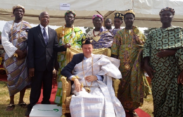 C&ocirc;te d'Ivoire : L&rsquo;ambassadeur d&rsquo;Espagne fait chef traditionnel Agba &agrave; M&rsquo;Bahiakro
