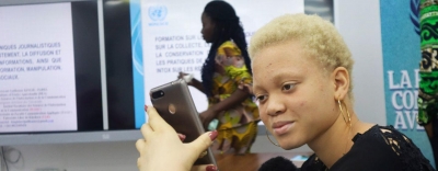 B&acirc;tir une arm&eacute;e num&eacute;rique : Les Casques bleus luttent contre la d&eacute;sinformation meurtri&egrave;re